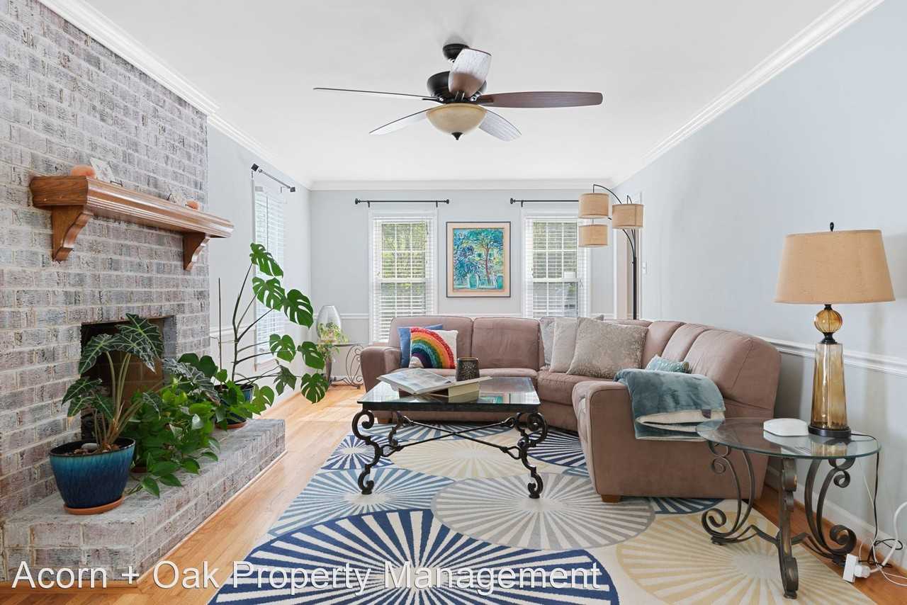 103 Rother Ln - Photo 2 of 23