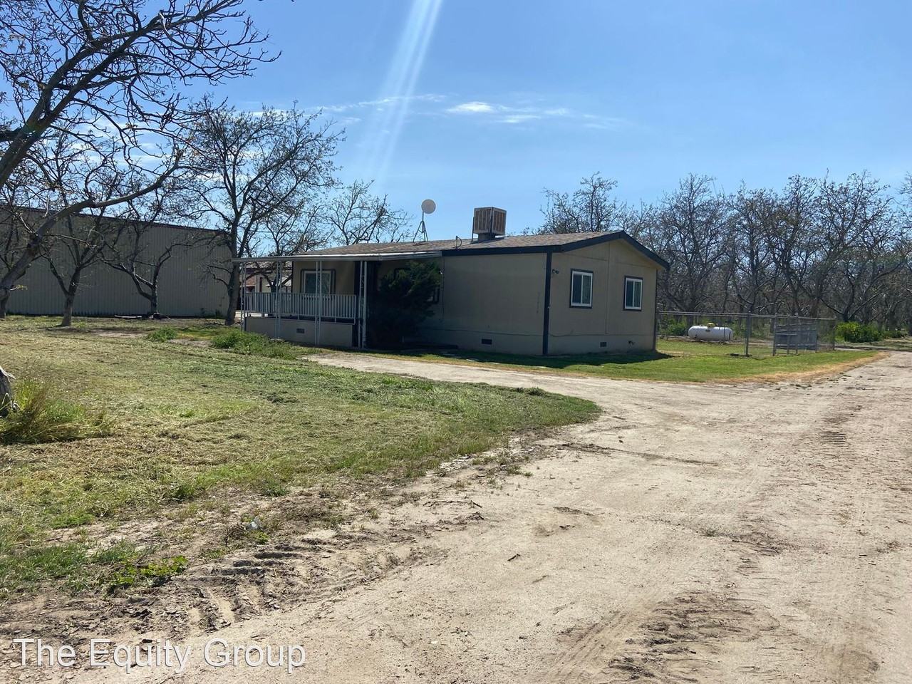 24499 Road 152 - Photo 2 of 22