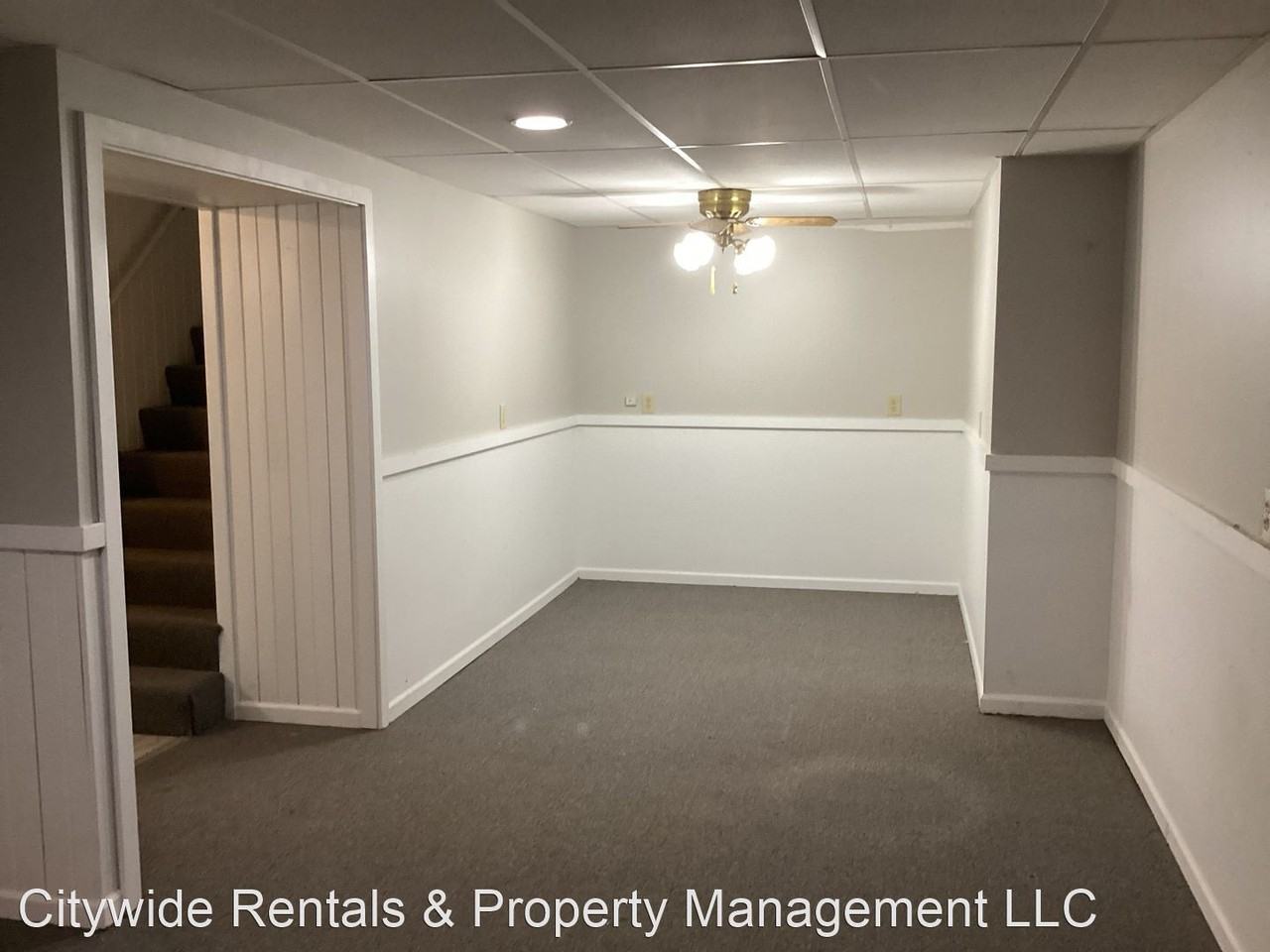 5208 N 105th St - Photo 3 of 23