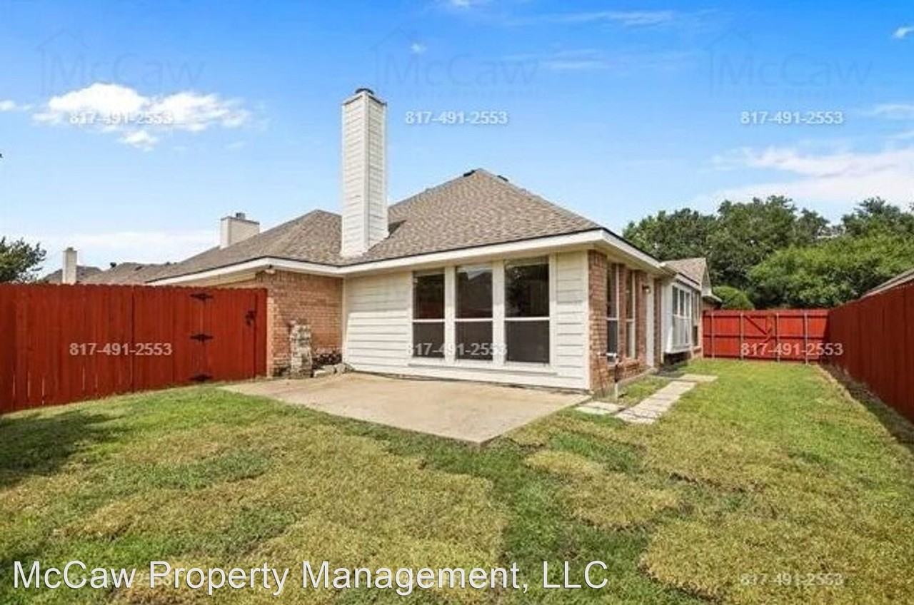 7720 Worthing St - Photo 2 of 12