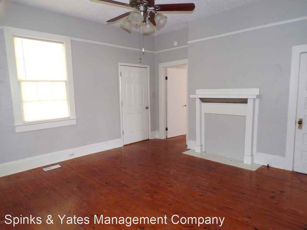 2406 37th St - Photo 3 of 8