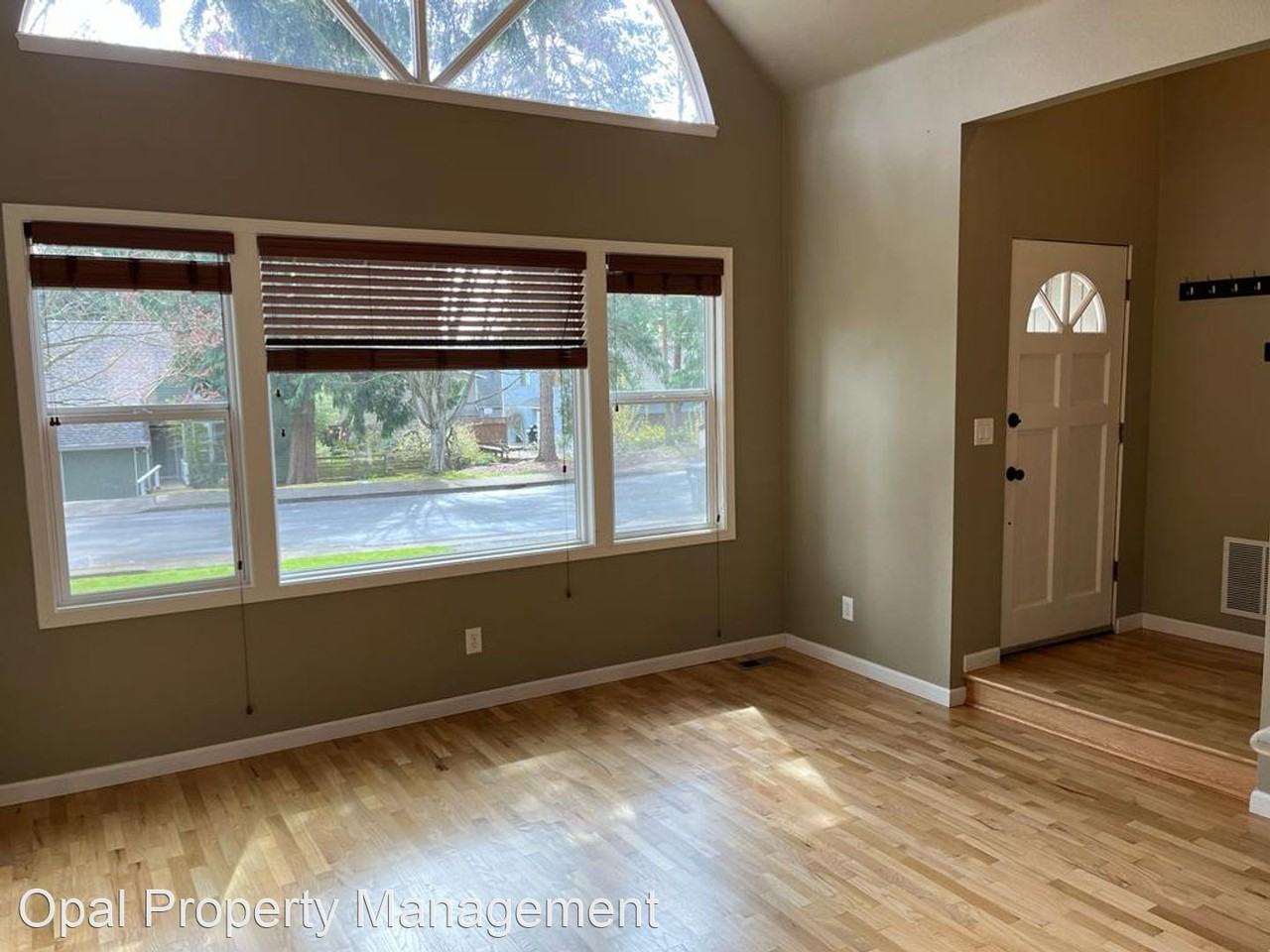 9509 117th Pl Ne - Photo 3 of 26