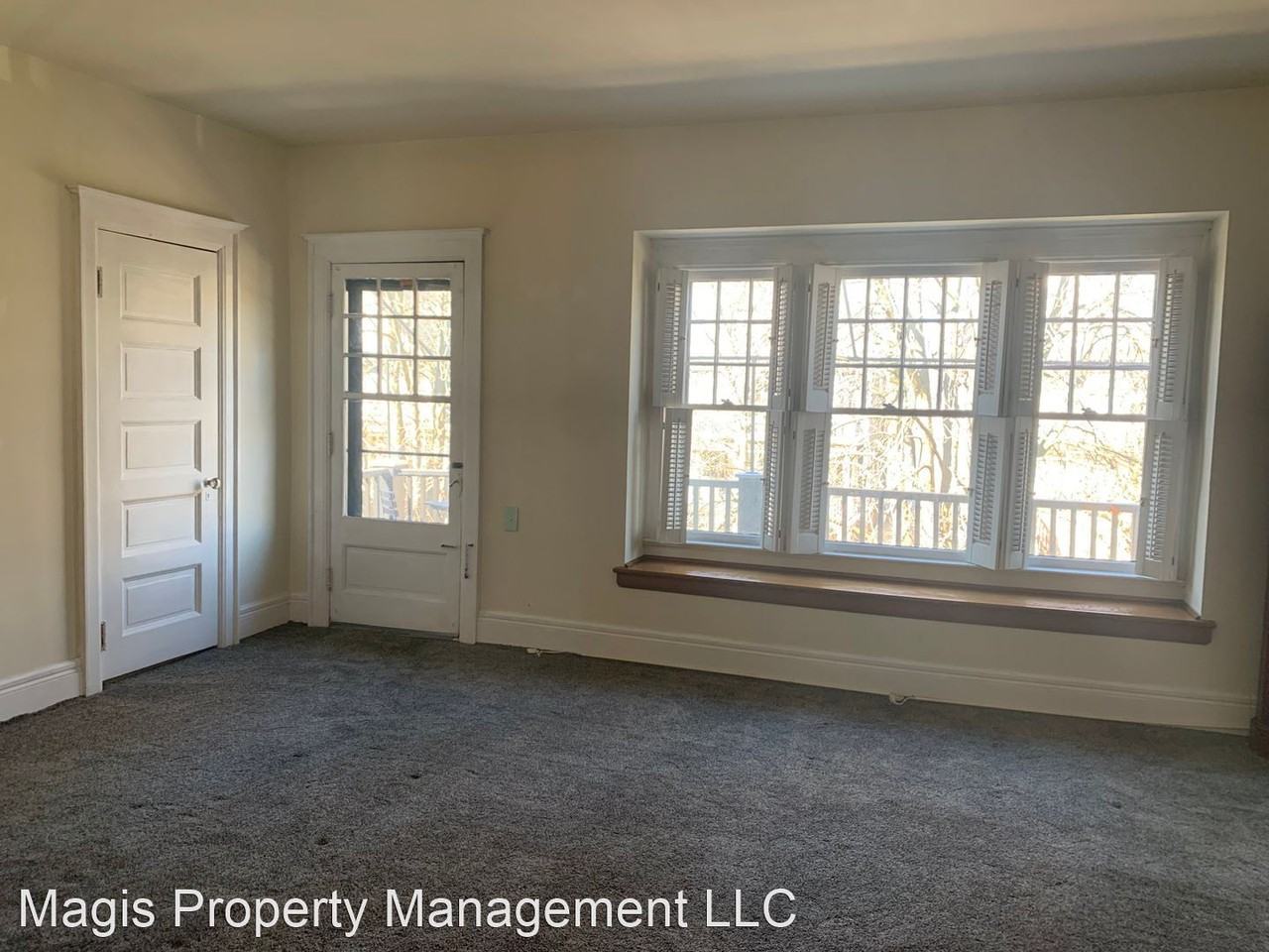 114 Lancaster Ave - Photo 2 of 12