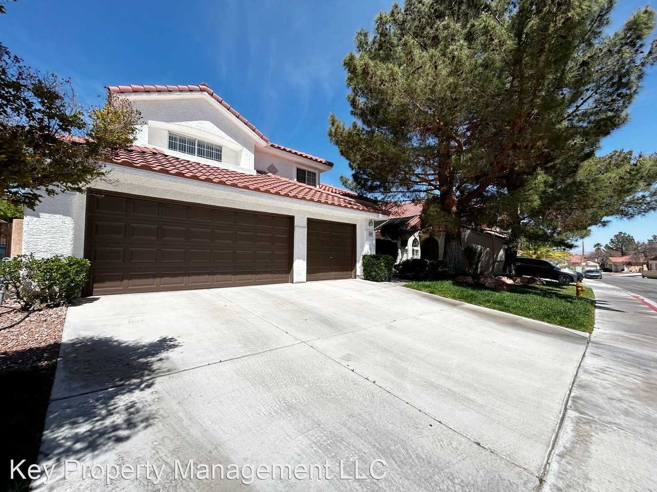 2013 Sedona Creek Cir - Photo 2 of 36