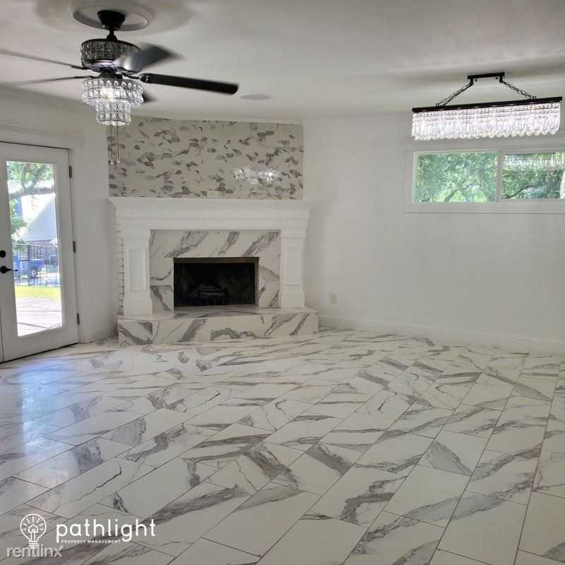 1125 Wade Dr - Photo 3 of 16