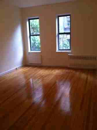 East 89th Street and 3rd Avenue - Photo 3 of 4