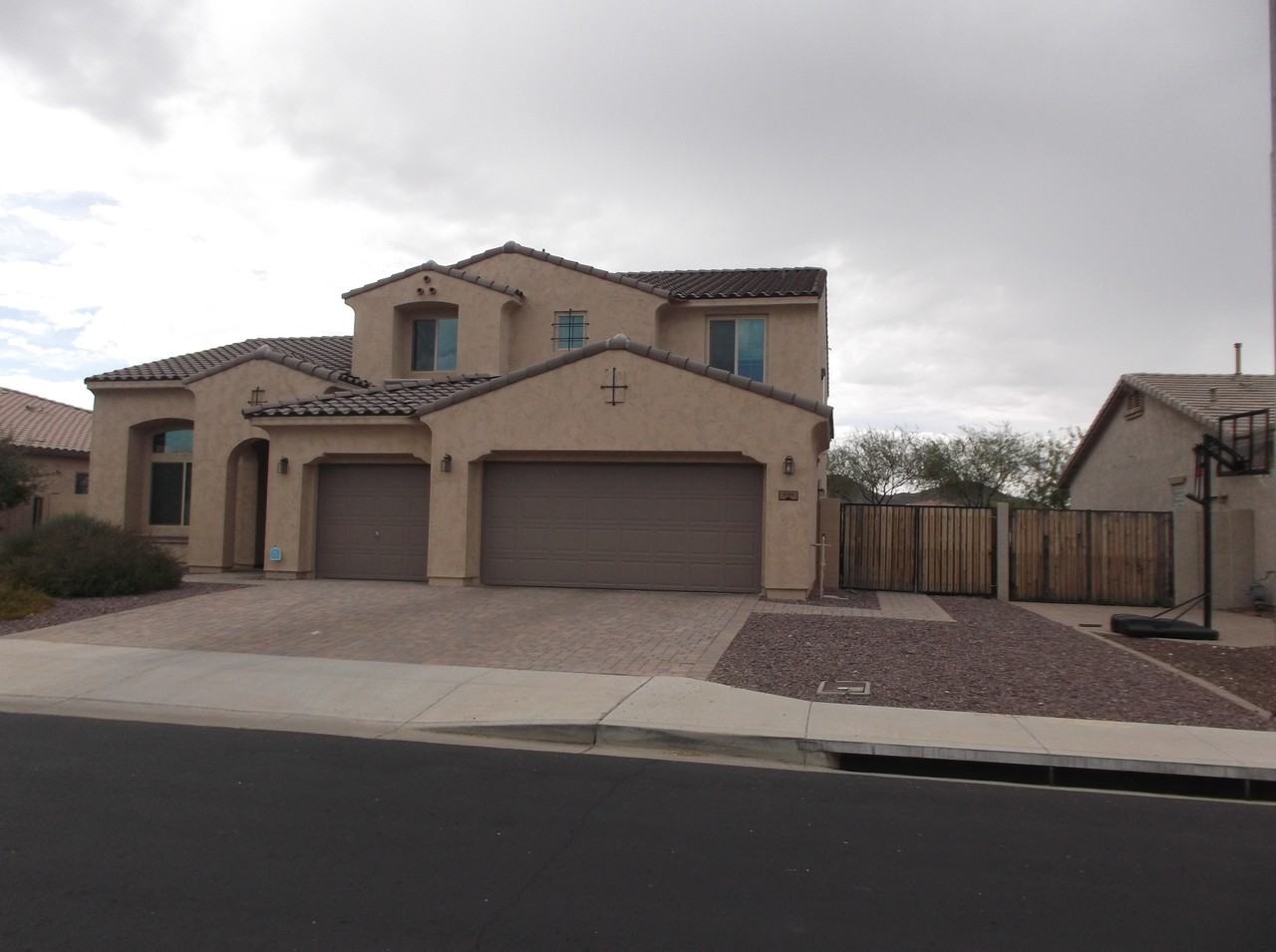 9311 W Alyssa Ln - Photo 2 of 27