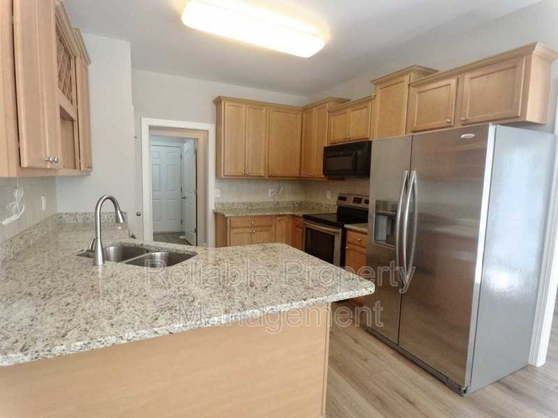 92 Bounty Cir - Photo 4 of 15