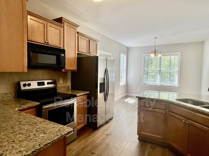 92 Bounty Cir - Photo 5 of 15