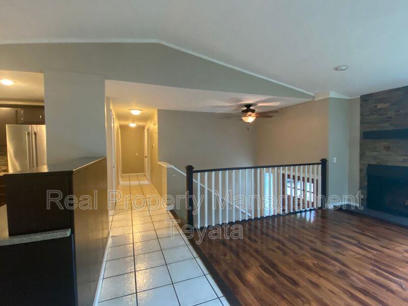 4106 Ridgewood Ave - Photo 2 of 35