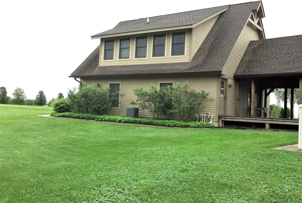 49730 Diamond Ln - Photo 3 of 9