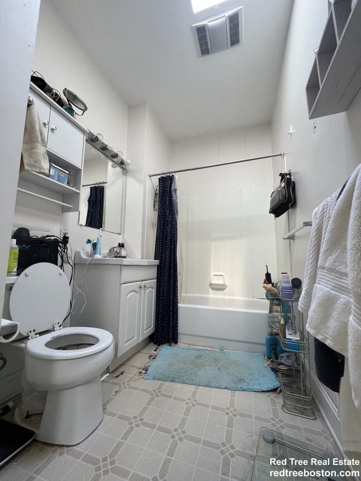 8-10 Glencoe St #3 - Photo 7 of 14