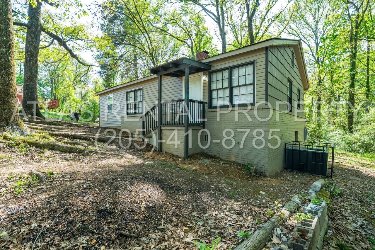 2560 Palomino Ln - Photo 3 of 25