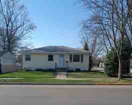 1400 Slayton Ave - Photo 1 of 1