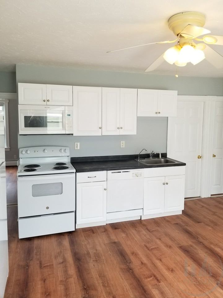 714 Mineral Spring Avenue Unit 714A - Photo 2 of 10