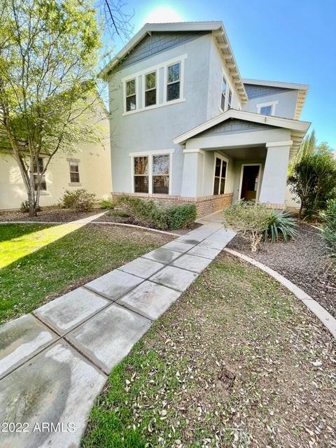 13586 N 152nd Dr - Photo 3 of 35