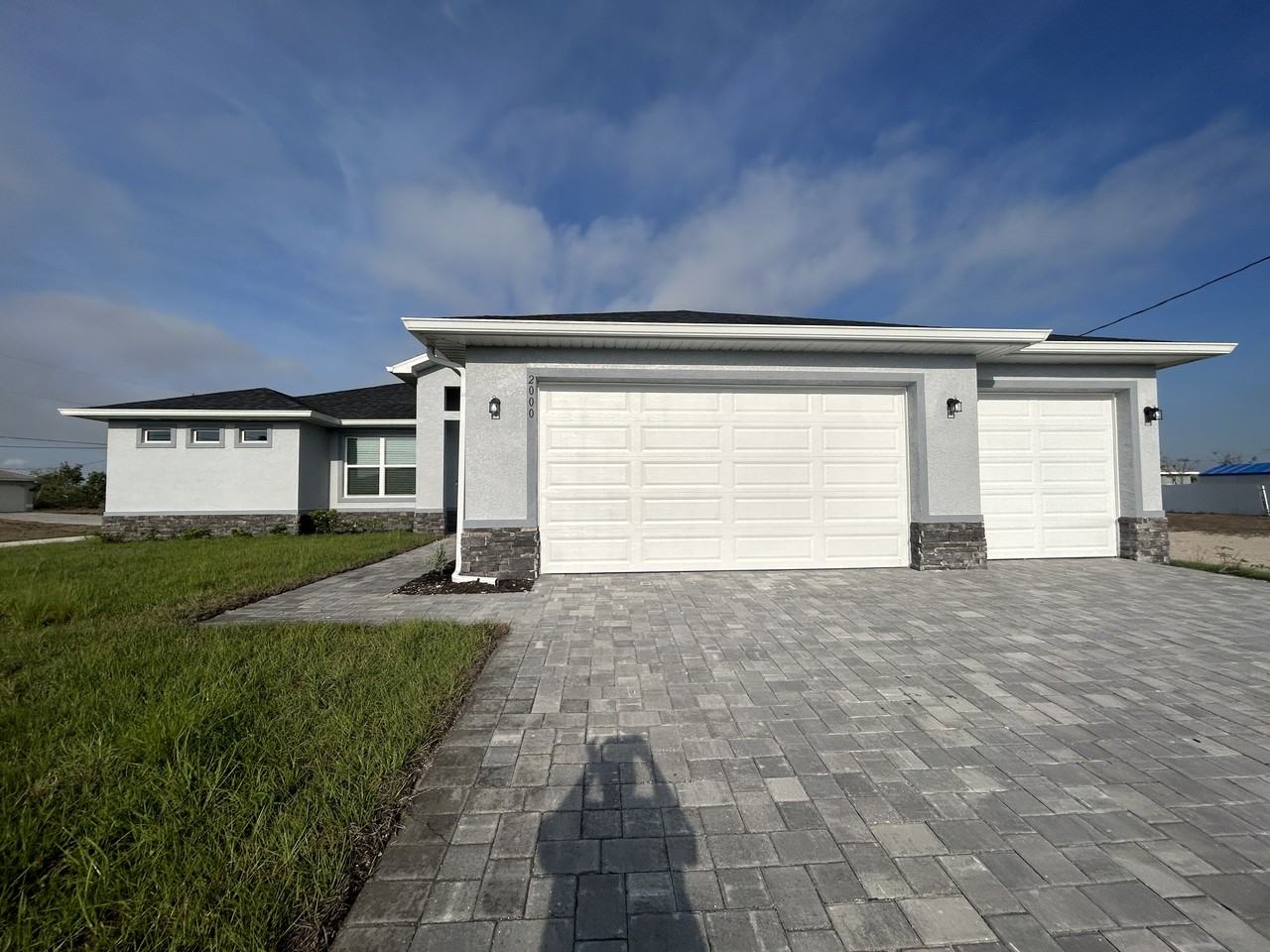 2000 Nw 7th Ave - Photo 3 of 24