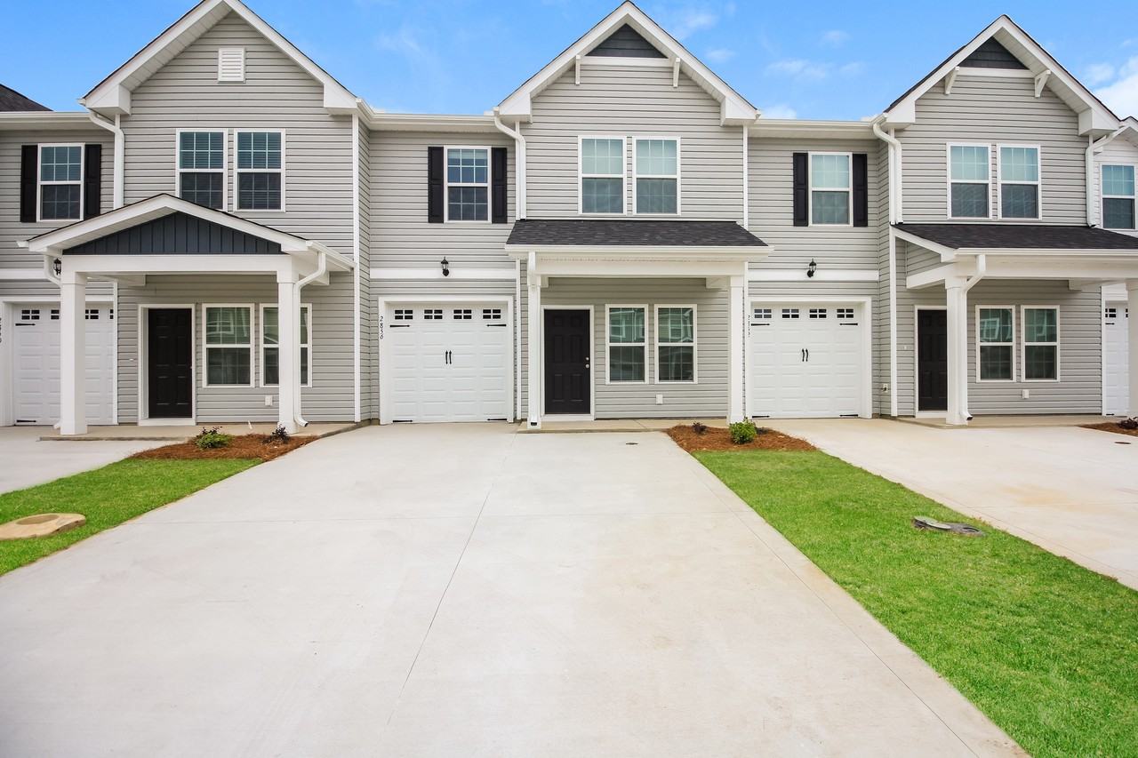 2856 Summer Townes Way