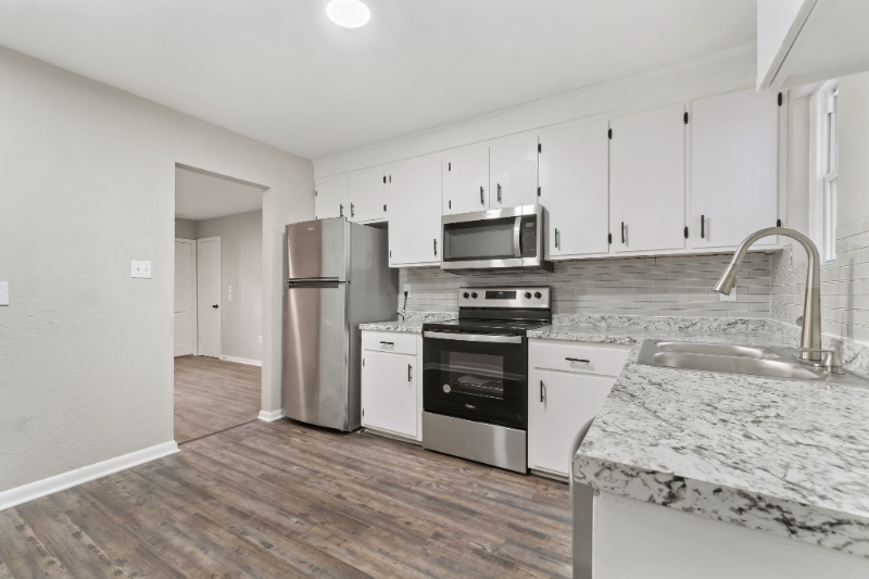 116 S Budding Ave #A - Photo 6 of 16