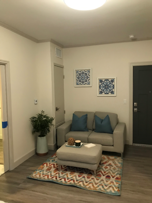 107 West Dryden Street #115 - Photo 5 of 10