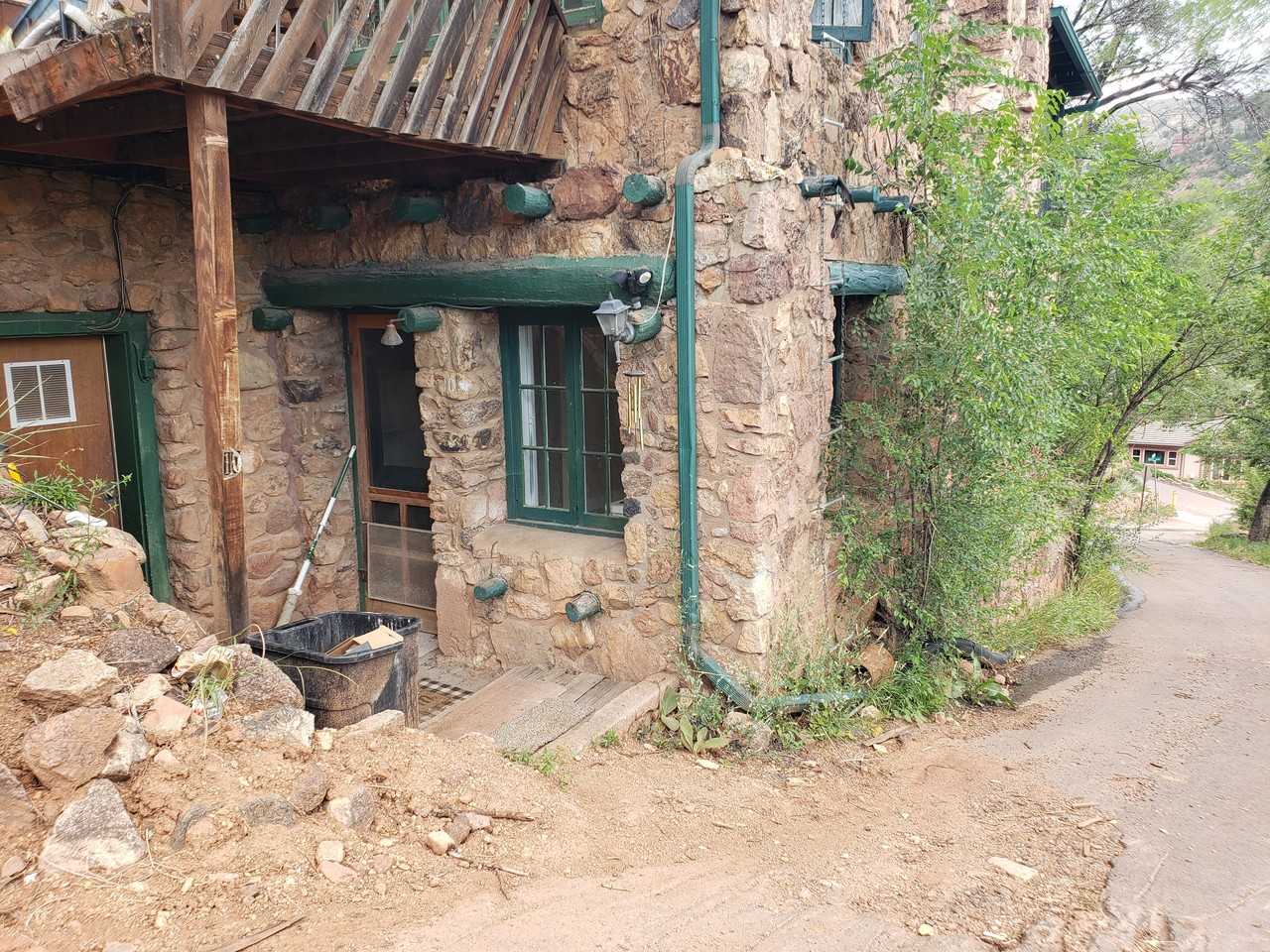 10 Rock Hill Rd #NA - Photo 2 of 24