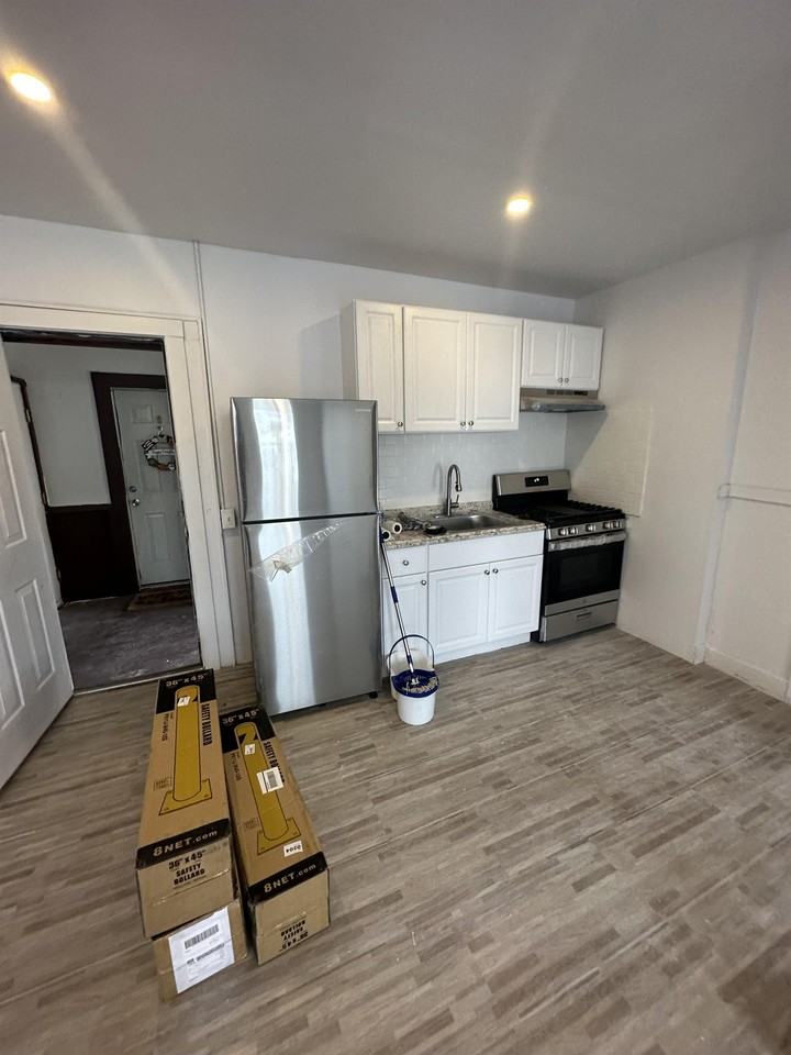 68 Grove StreetUnit 5 5, Ansonia, CT 06401 2 Bedroom Apartment for