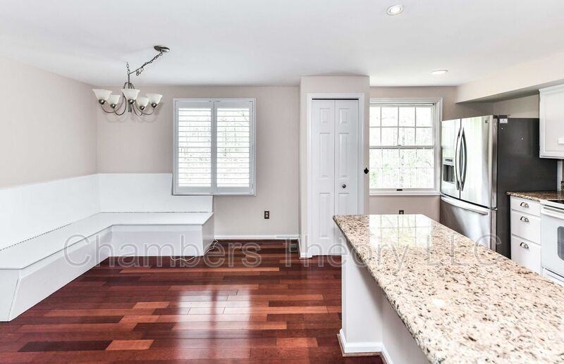 1549 Twisted Oak Dr - Photo 3 of 38