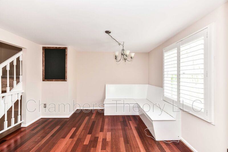 1549 Twisted Oak Dr - Photo 4 of 38