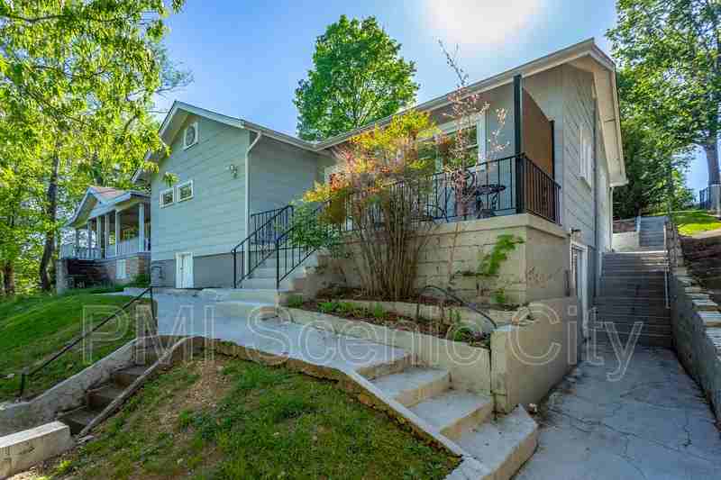 513 Lytle St - Photo 4 of 50