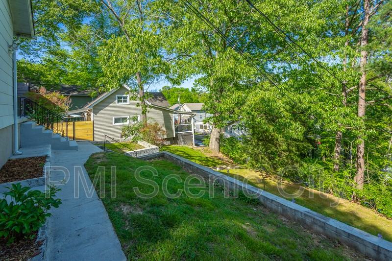 513 Lytle St - Photo 7 of 50