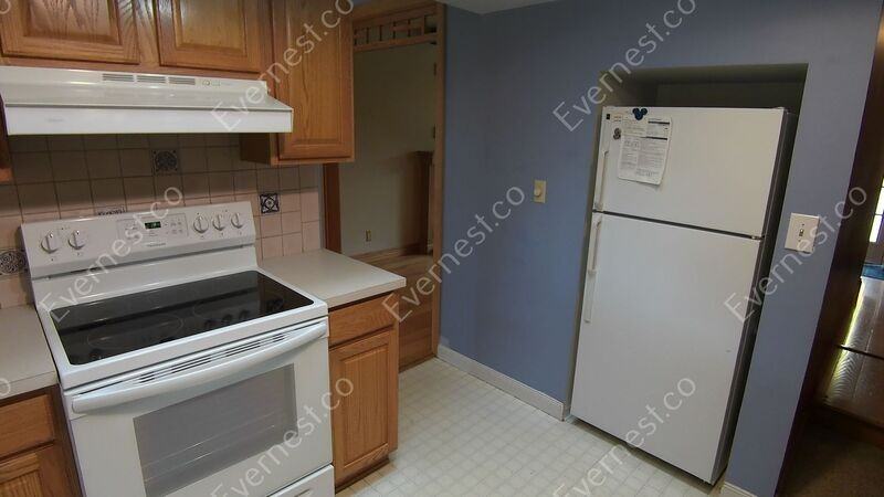 1409 Emigh St - Photo 3 of 29