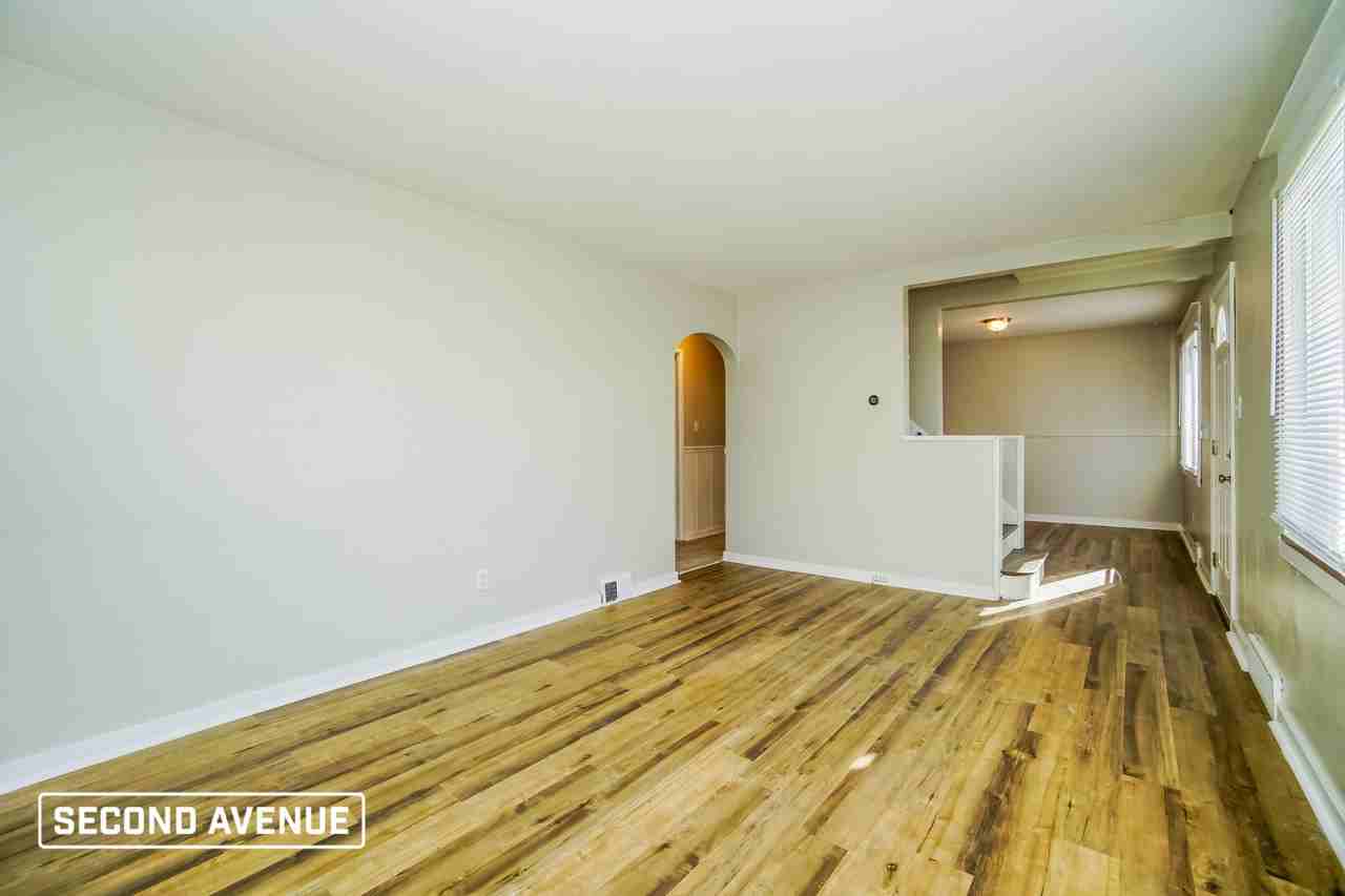 717 6th St - Photo 2 of 21