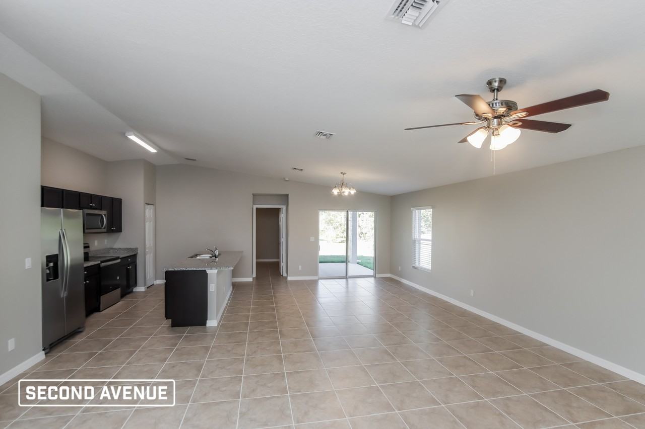 3212 Halacka Ave Se - Photo 6 of 19