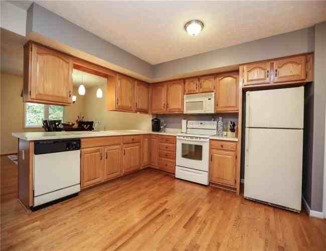 1298 Courtney Dr #1298 - Photo 2 of 15