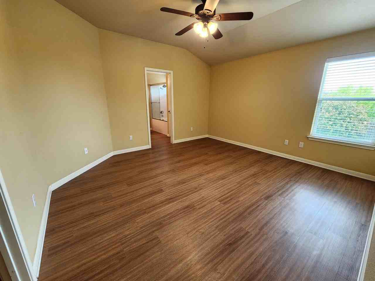 107 Lavaca Loop #1 - Photo 7 of 16