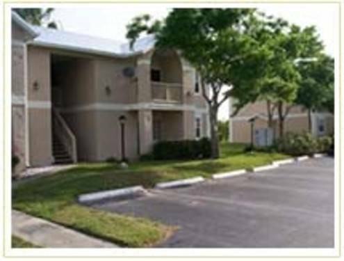 324 18th Pl #324 - Photo 5 of 8