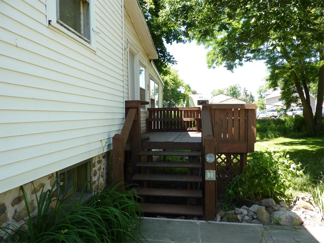 133 Fayette St #3 - Photo 2 of 9