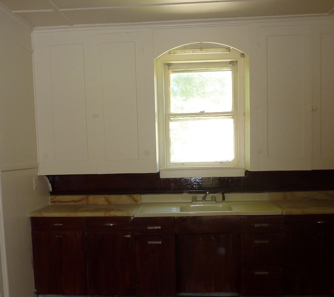 133 Fayette St #3 - Photo 4 of 9