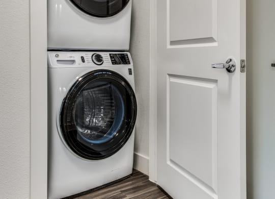 13100 Avery Ranch Blvd - Photo 2 of 41