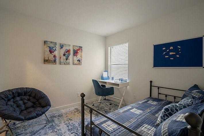 20244 N 31st Ave - Photo 4 of 42