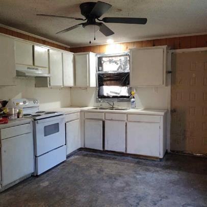 406 Morris St - Photo 2 of 19