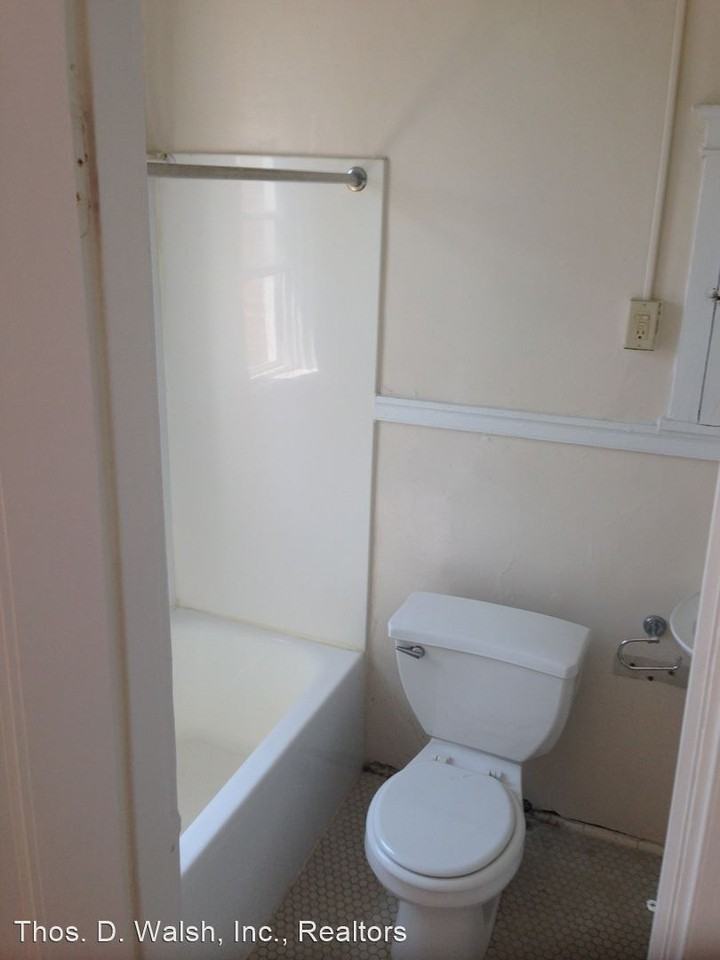 2528 - 2530 - 2532 Q St NW - Photo 2 of 5