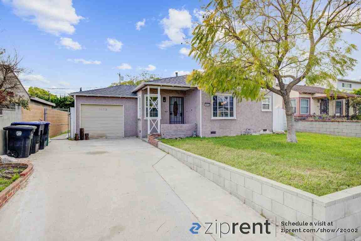 1413 N Kenwood St - Photo 2 of 20