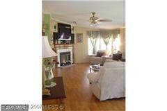 8018 Kerrydale Ct - Photo 2 of 7