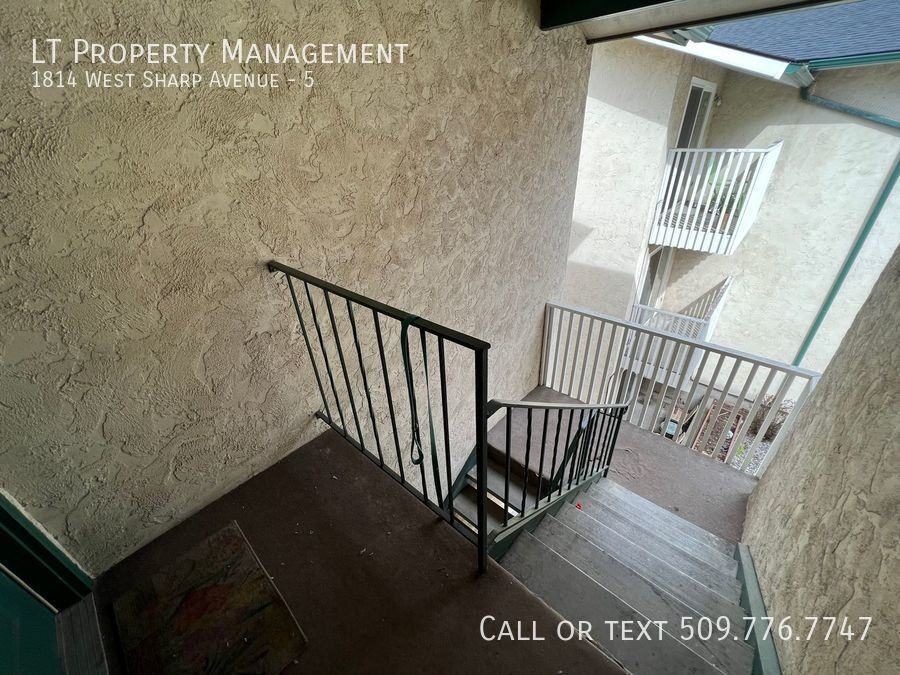 1814 W Sharp Ave #5 - Photo 2 of 23