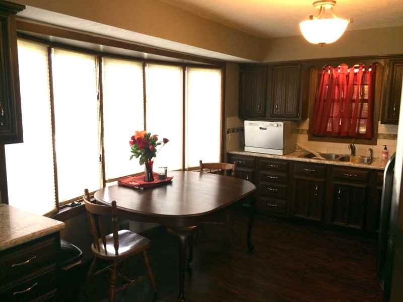 69111 Lyman St - Photo 3 of 11