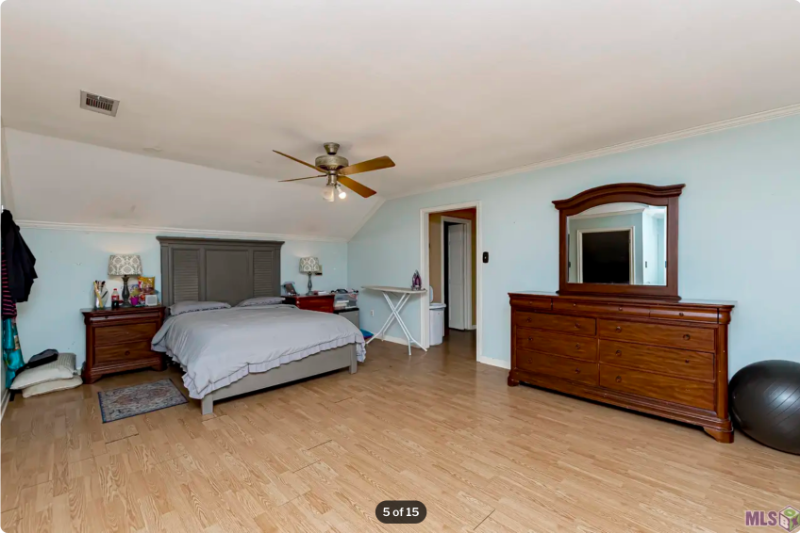 1514 Stoneliegh Dr - Photo 4 of 6