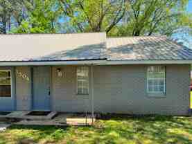 3504 Cole Ave #B - Photo 1 of 1