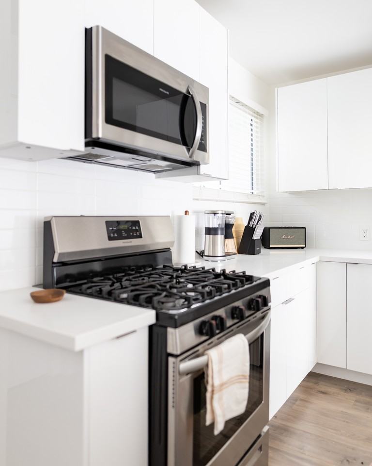 628 North Orange Drive #628 - Photo 3 of 11