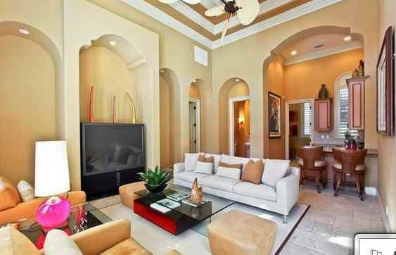 1860 Flagler Estates Dr - Photo 3 of 10